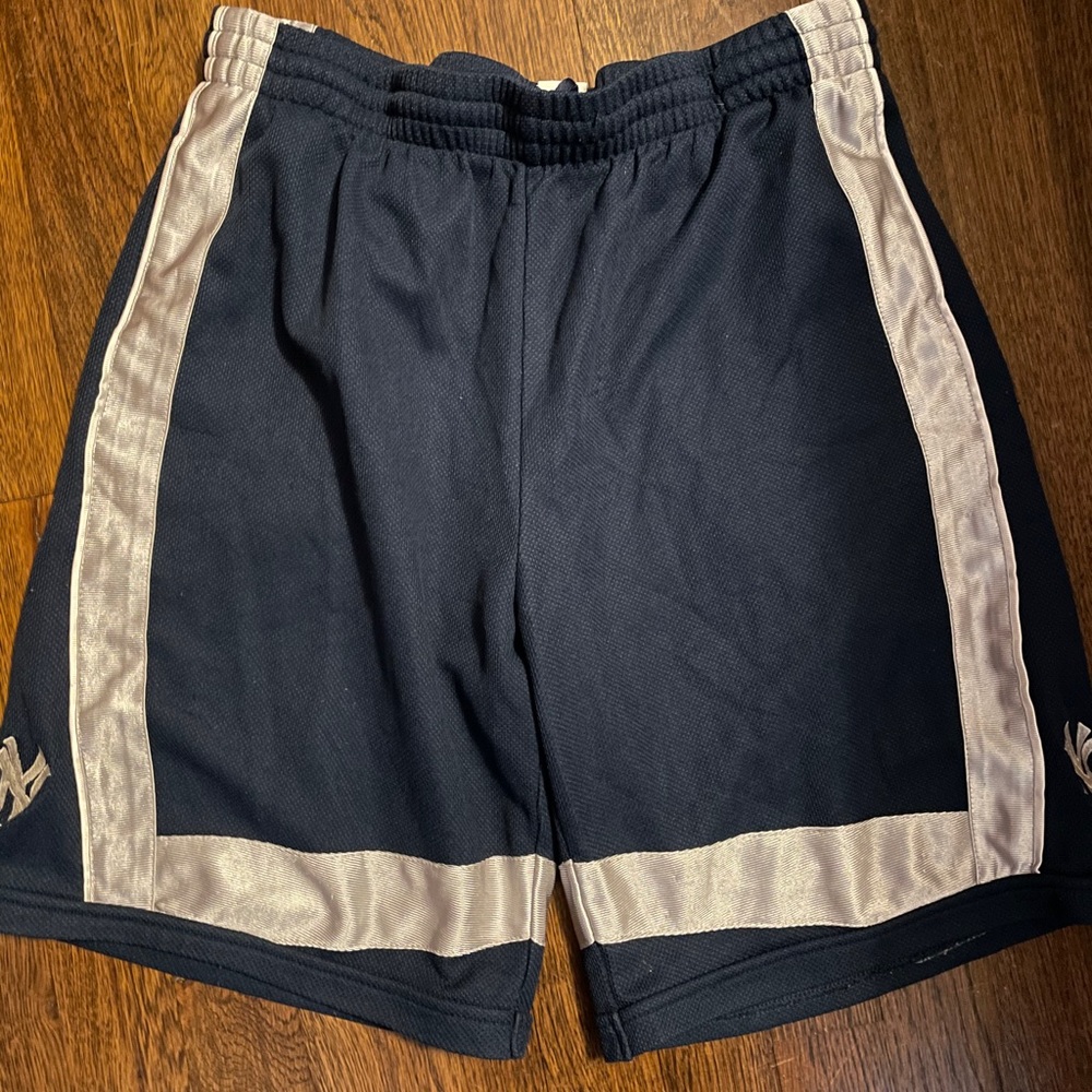 NY Yankees Cloth Shorts